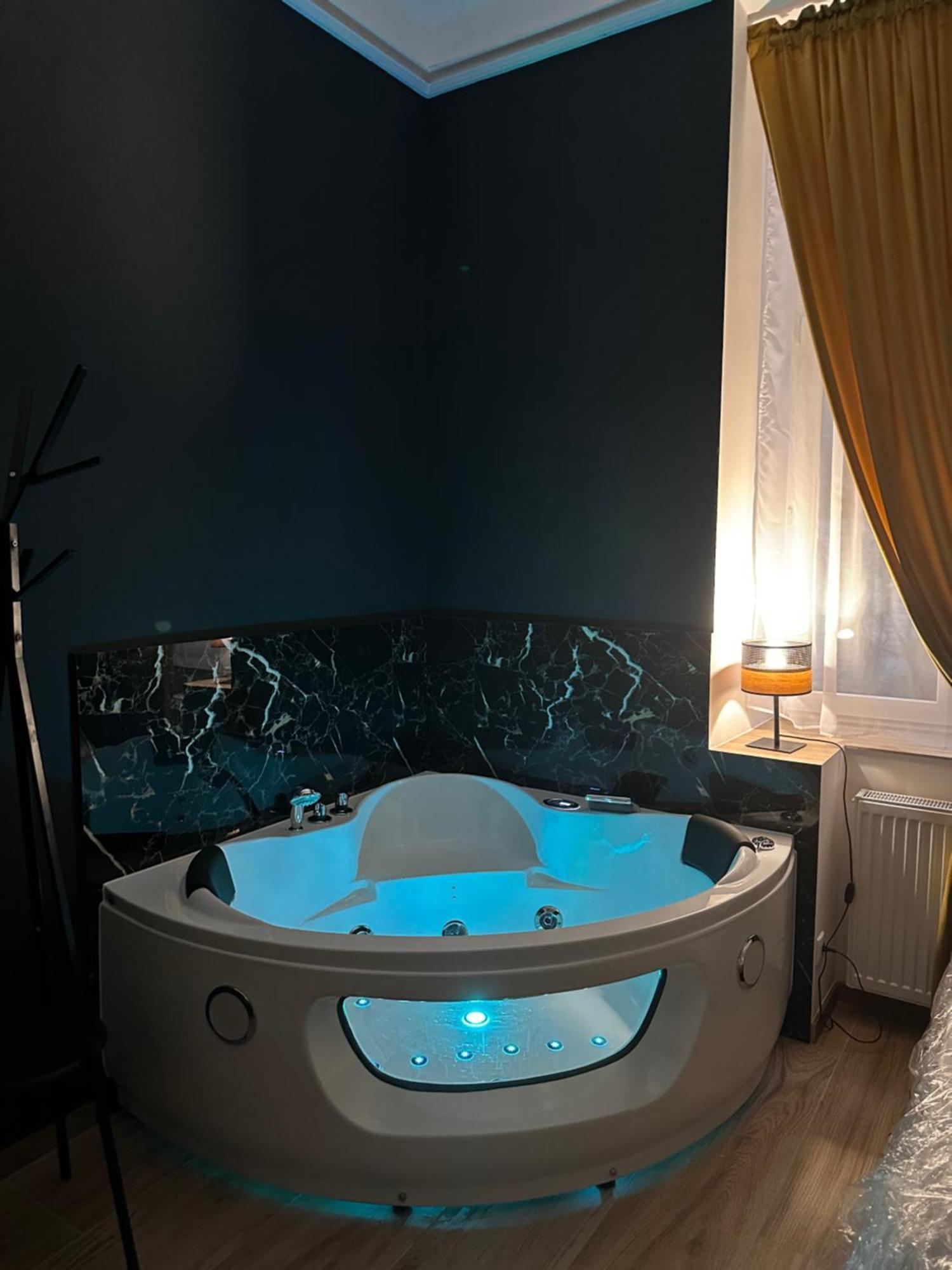 Apartment Jacuzzi Berka