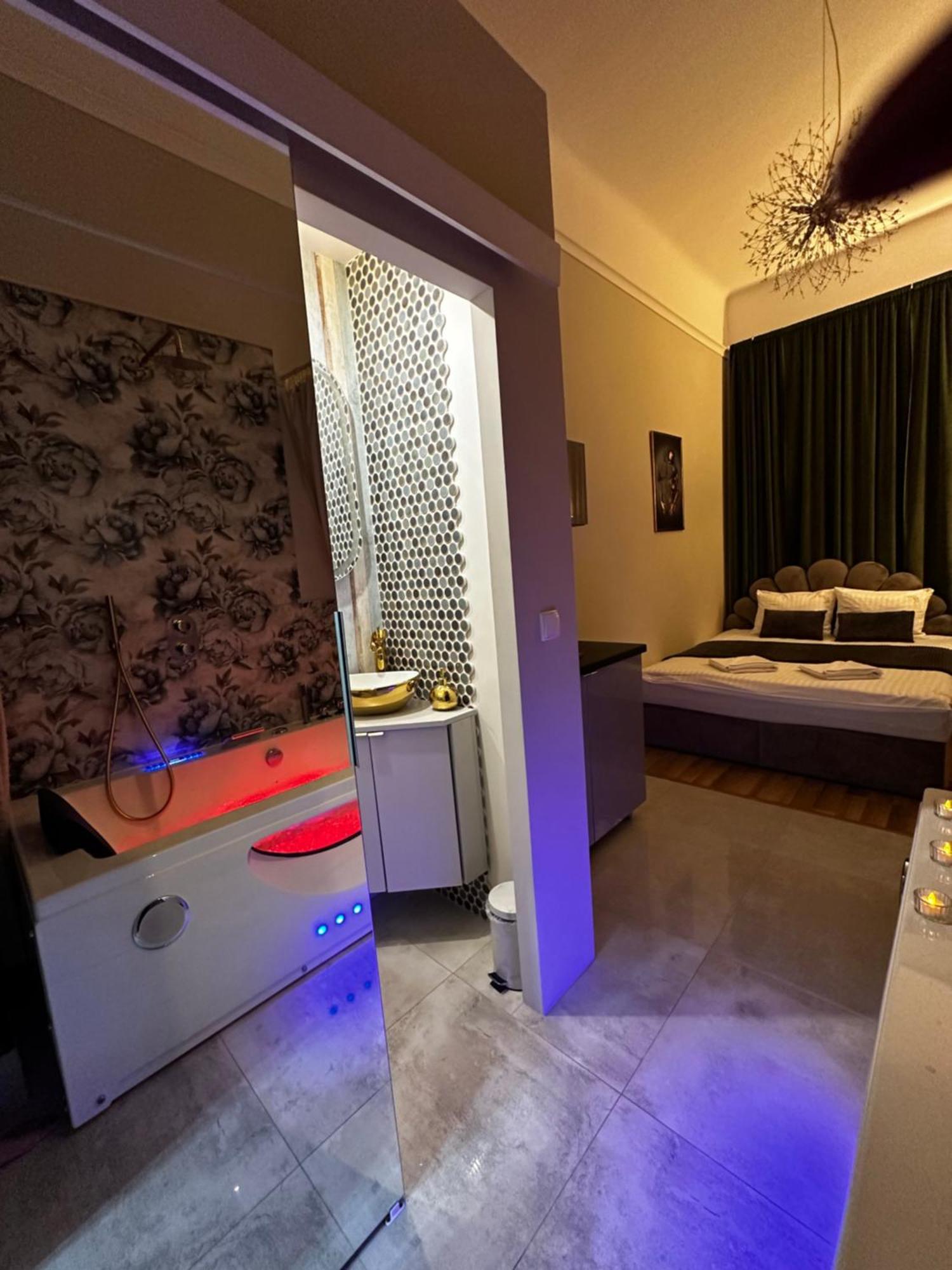 Jacuzzi Berka Apartment *