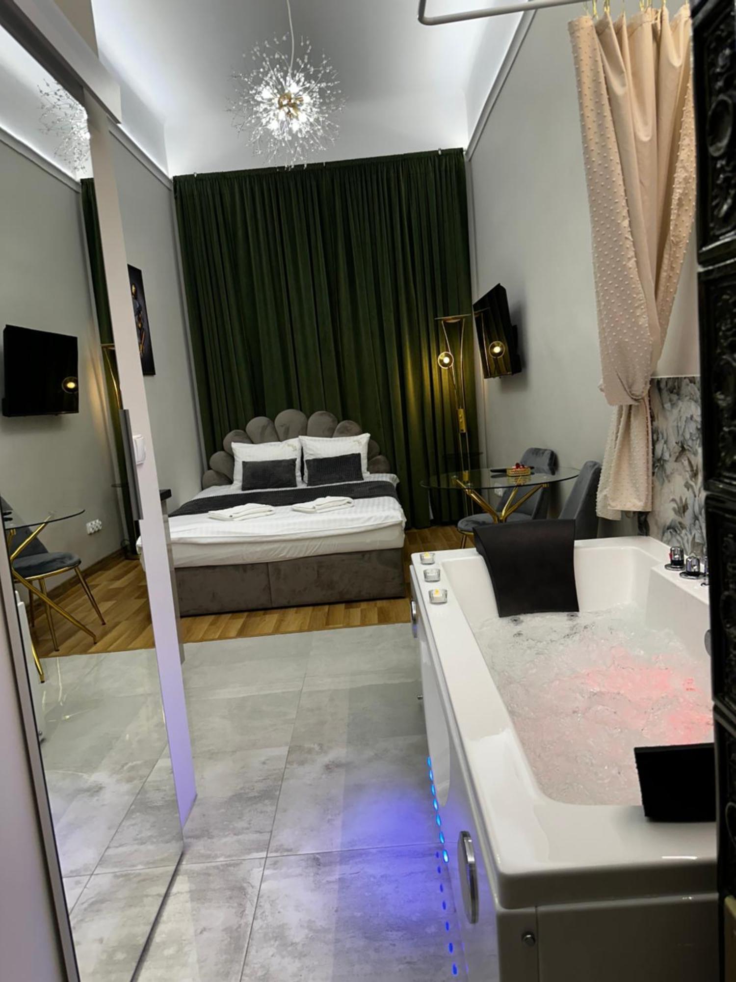 Jacuzzi Berka Apartment