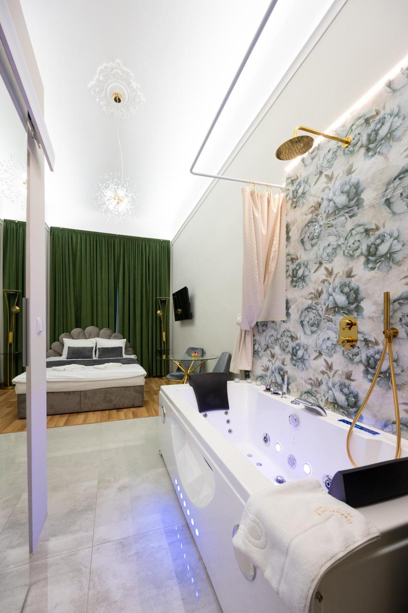 Jacuzzi Berka Apartment *