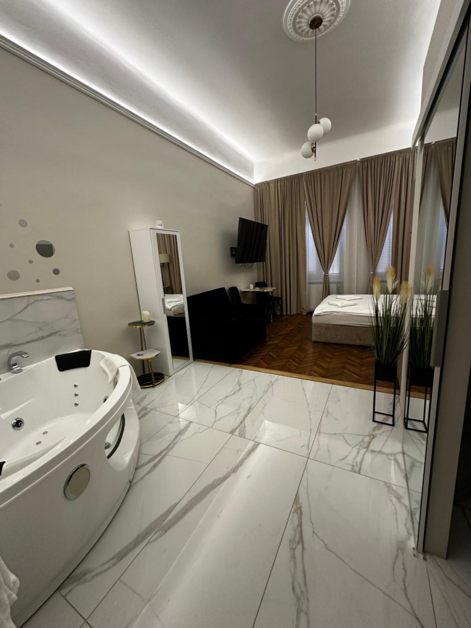 Apartment Jacuzzi Berka *